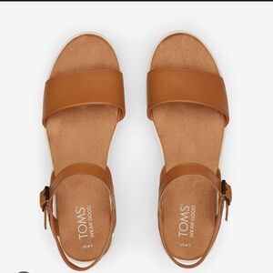NWT TOMS Brynn Platform Sandal, Tan Leather, size 7